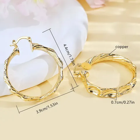 Plated Brass Earrings Fashion Exaggerated Heavy Duty Ear Clips Line Geometric Design U-shaped Ear Cuffs - view 3