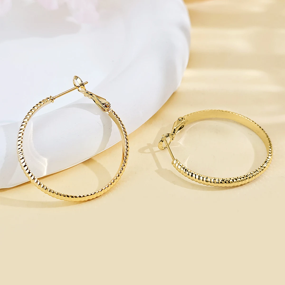 Plated Brass Earrings Niche Ins European and American Personalized Earrings Circle made by BlueOne Jewelry