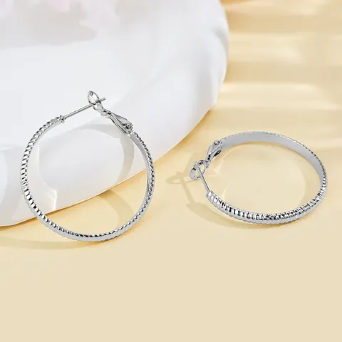 Earrings Niche Ins European and American Personalized Earrings Circle - Plated Brass jewelry made by BlueOne Jewelry
