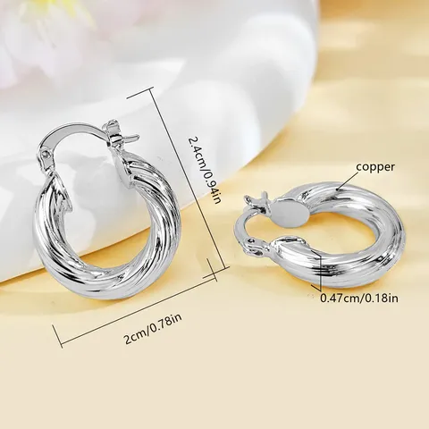Europe and the United States Fashion Models Simple Thread Circle Earrings - view 3