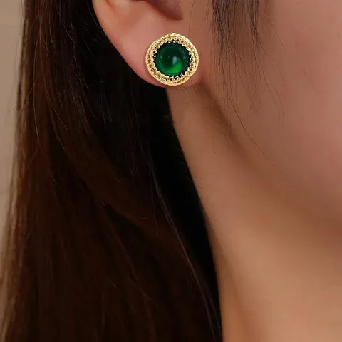Plated Brass Europe and the United States Fashion Simple Geometric Irregular Jewelry Niche Stud Earrings - view 2