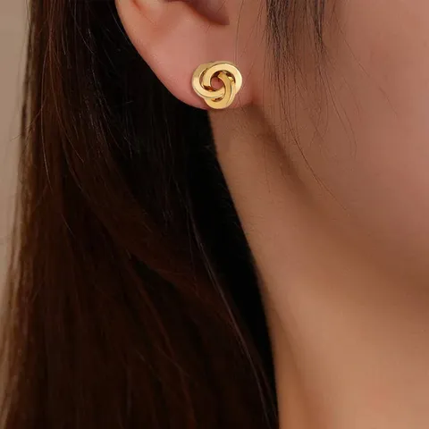 Europe and the United States Fashion Simple Geometric Irregular Jewelry Niche Stud Earrings - Style 3346 - view 2