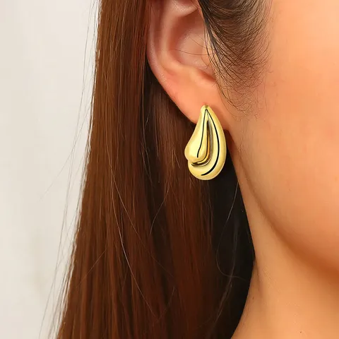 Europe and the United States Drop-shaped Earrings Textured Titanium Steel Plated - view 2