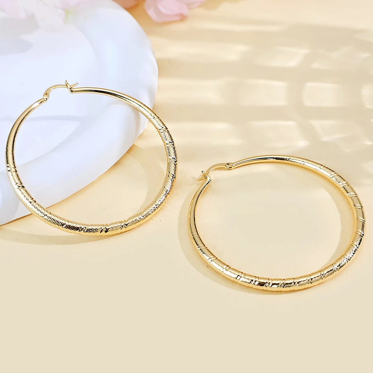 Plated Brass Europe and the United States Fashion Exaggerated Large Circle Earrings Personalized made by BlueOne Jewelry