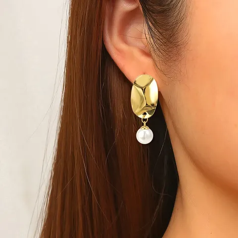 European & American Pearl Earrings Stainless Steel Plated Twisted Pearl Stud - view 2