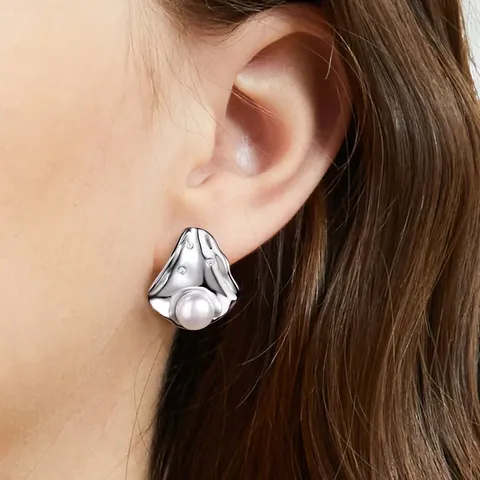 Fashion Irregular Simple Rhombus Pearl Earrings Temperament Hundreds of Design Sense - view 2