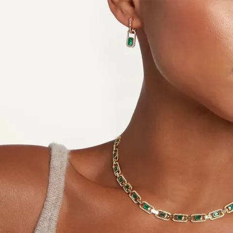 Flat Rectangular Green Zirconia Necklace Simple Atmosphere Europe and the United - view 2