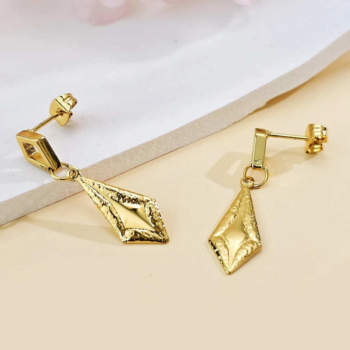 Instagram Geometric Diamond-shaped Earrings for Women Stainless Steel Jewelry Geometric Diamond made by BlueOne Jewelry