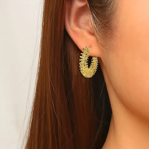 Japan and South Korea Sales Spiral Half-moon Stainless Steel Wire Small Earrings - view 2