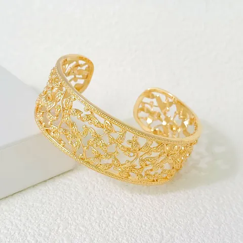 Japan and South Korea Retro Hollow Court Style Bracelet Niche Design - view 3