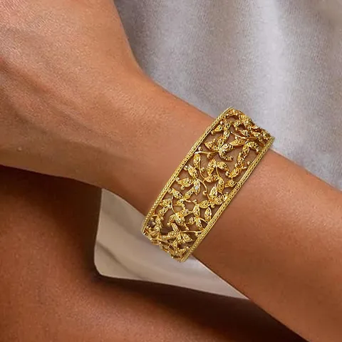 Japan and South Korea Retro Hollow Court Style Bracelet Niche Design - view 2