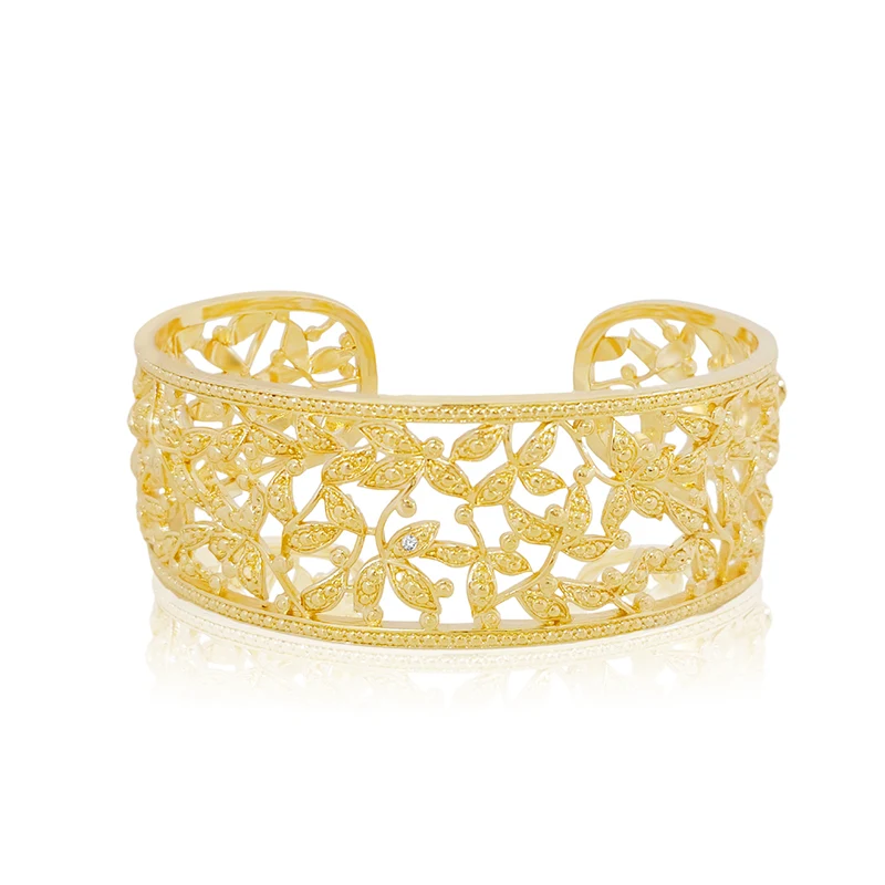 Japan and South Korea Retro Hollow Court Style Bracelet Niche Design made by BlueOne Jewelry