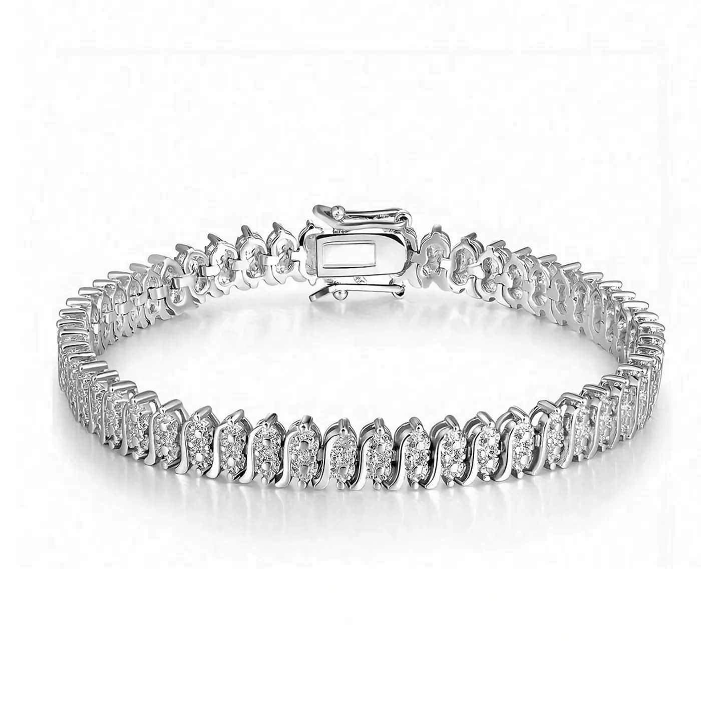 Cubic Zirconia Set Zirconia Bracelet Women Light Luxury Retro Niche Design Senior Models made by BlueOne Jewelry