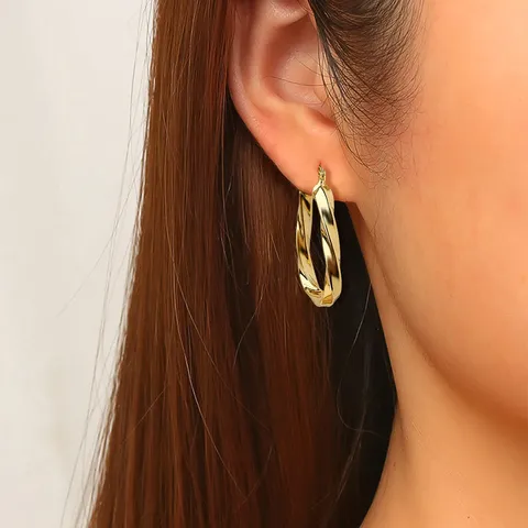 Simple Light Luxury Temperament Earrings Fashion Geometric Hollow Earrings - view 2