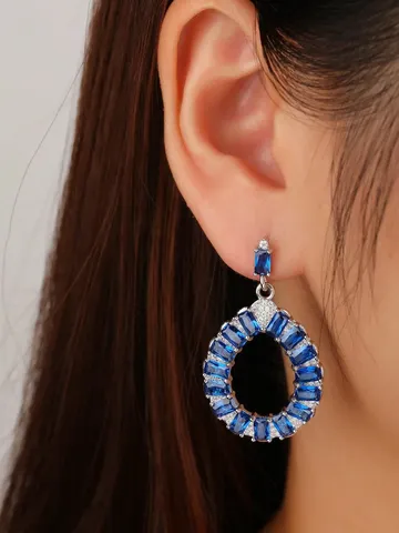 Cubic Zirconia Winter Geometric Zircon Earrings and Stud Earrings Light Luxury - view 2