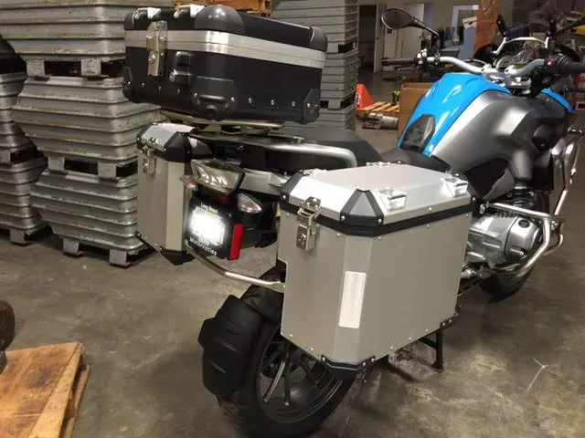 Right Side Pannier for F1200GS - Silver