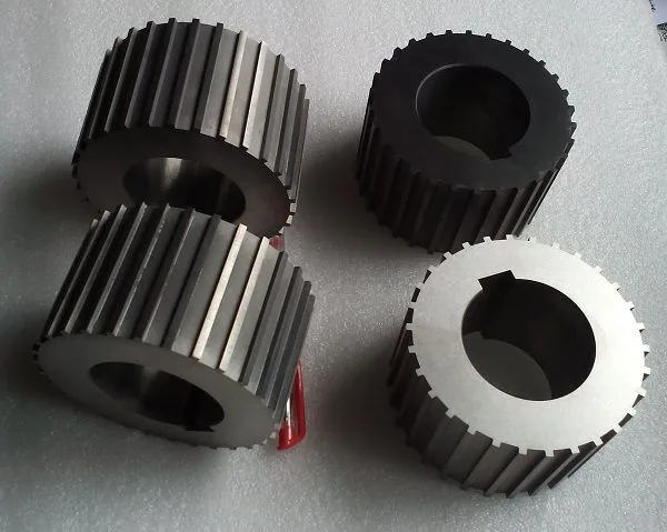 Tungsten carbide gear and matching toothed ring after profile machining