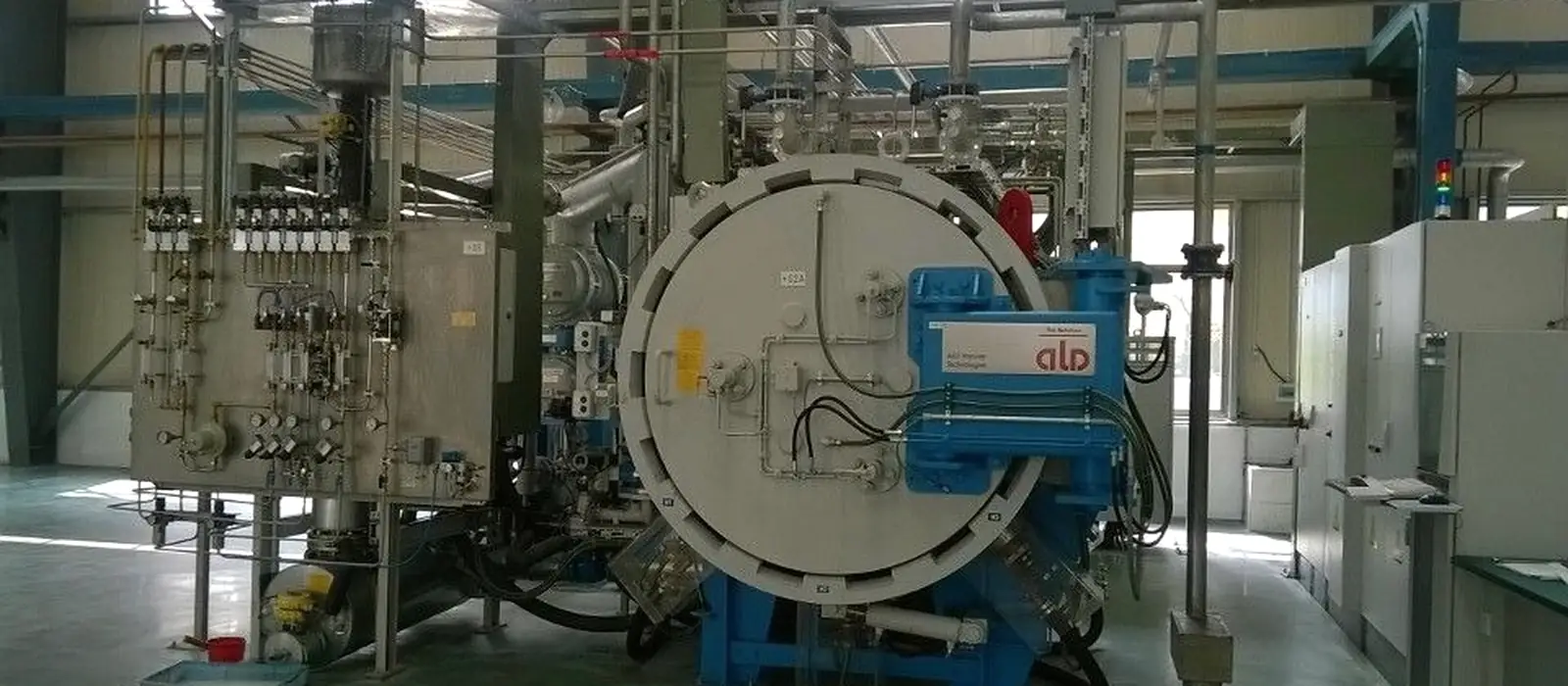 The Sinter-HIP furnace inside the Solarson Carbide plant