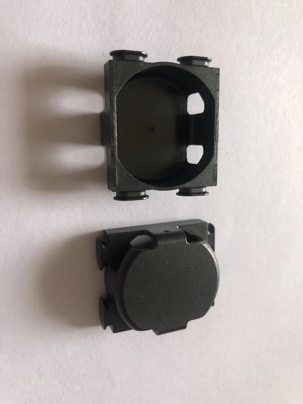 STM Base DG50HCC-04 - CB Magnetics