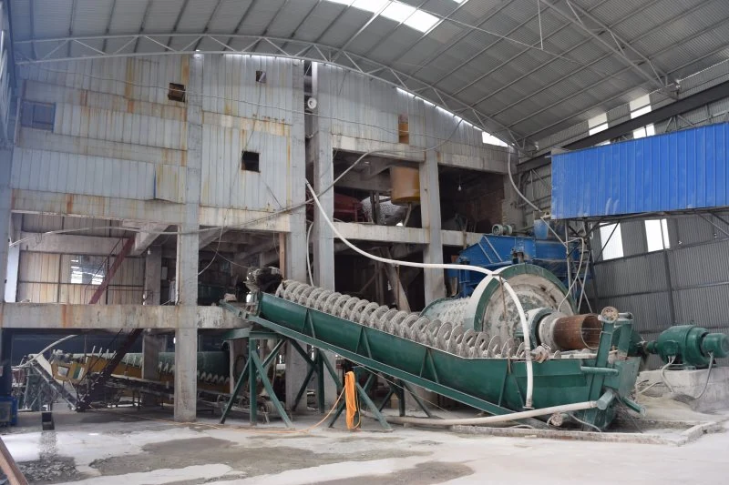 Classifier unit on the wet processing line