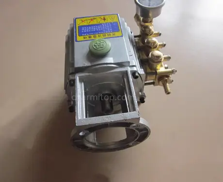 EDM drilling machine high pressure water pump with connecting shaft — view 2