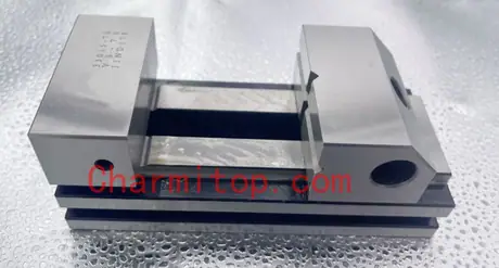 High-precision vise 33015-70(VS-70)/33016-70(AS-70)/33016-60(AS-60) — view 2