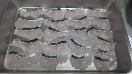 Frozen snakehead toman fish whole and sliced - view 5