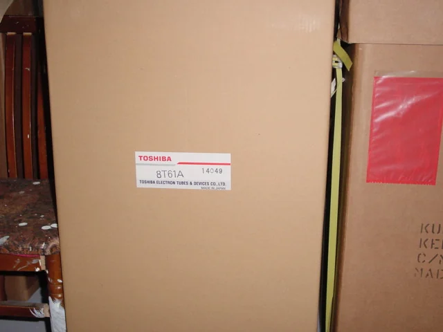 Toshiba 8T61A industrial transmitting tube supplied by HAN Trade