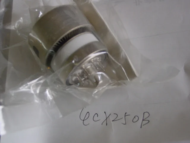 4CX250B power grid tetrode supplied by HAN Trade