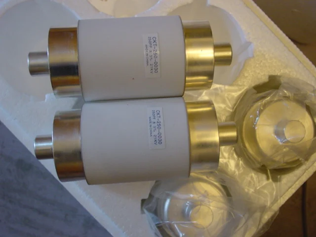 CKT250-0030 vacuum capacitor supplied by HAN Trade