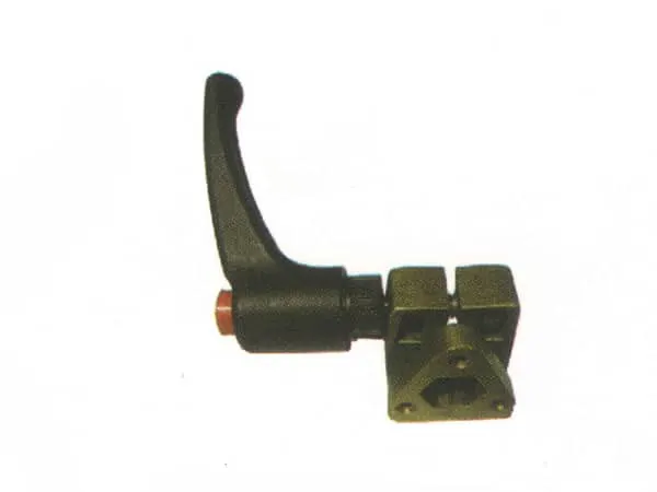 MIDDLE CUTTER ADJUSTING SEAT, HLT065A