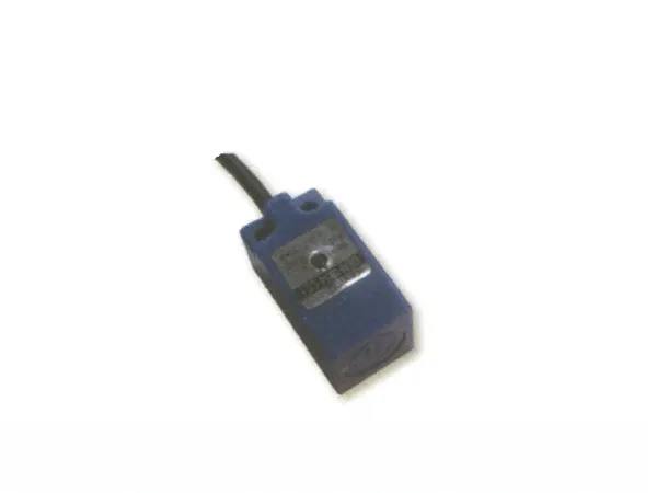 PROXIMITY SWITCH, USED IN JINJI RAPIER LOOM OF TAIWAN, ISHIKAWA RAPIER LOOM IN JAPAN, NO.: GEN-1804-CE1