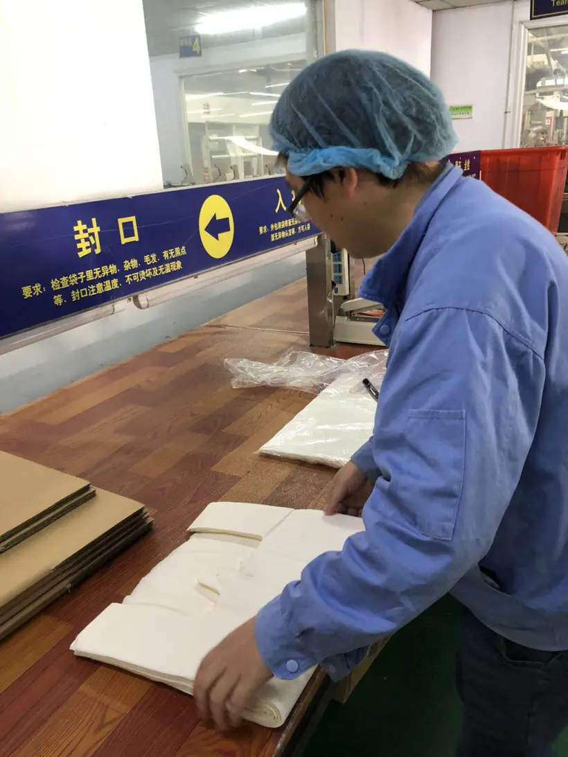 Biodegradable Tshirt Bag sourced in China by Haolu Trading (HK) Limited