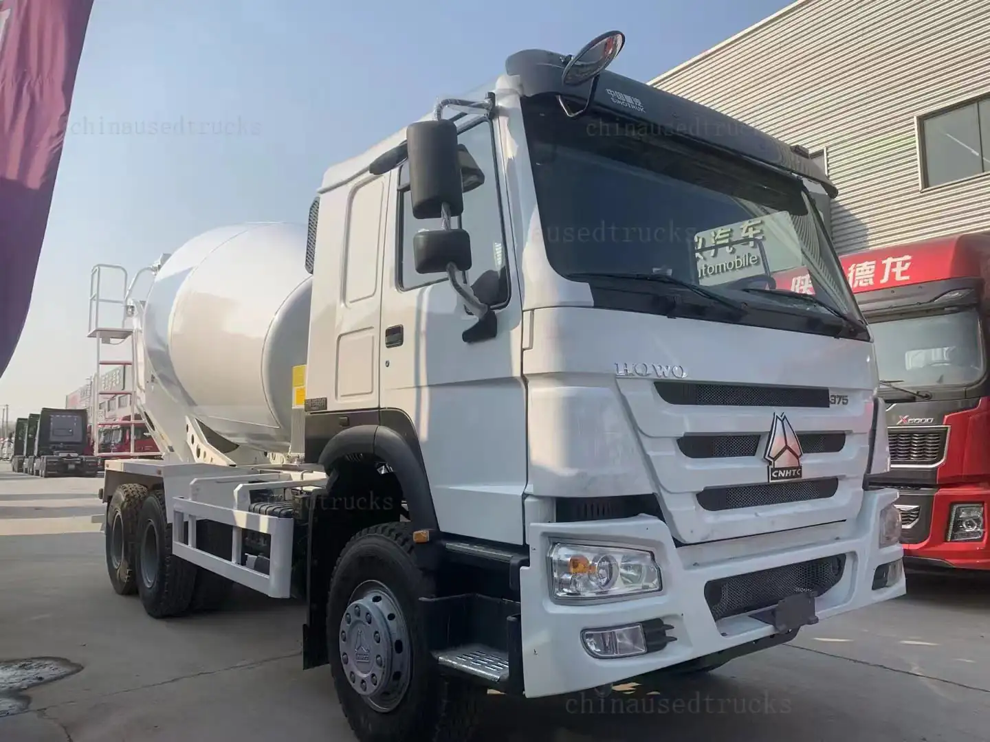 HOWO 375/371HP 6x4 10 Wheeler Used Mixer Truck main view