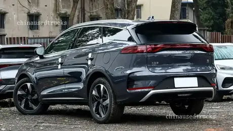 BYD Tang New Energy Electric Car Vehicle Has A Range Of 112/200/215/600/730/635 view 4