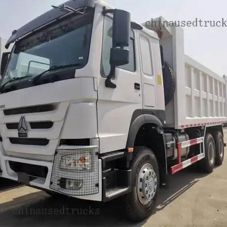 Multiple HOWO 6x4 right-hand drive 380hp 5.6m dump truck for export from China Used Trucks