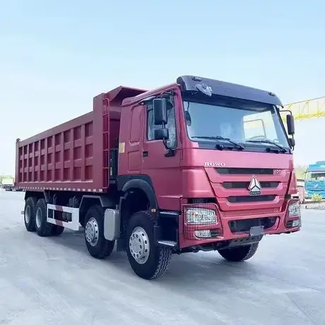 HOWO 8x4 12 Wheel Used Cargo Truck view 2