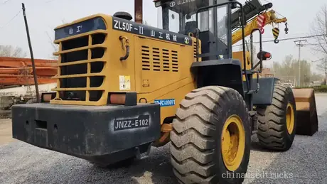 2011 Railway Bureau retired used wheel loader Bigger bucket and longer arm view 3