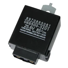 24V 3-pin electronic flasher relay for Japanese vehicle 066500-5631 with black moulded housing and flat blade terminals