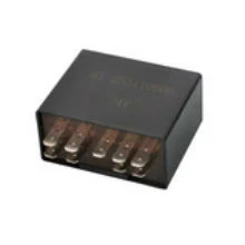 24V 9-pin electronic auto flasher for MAN trucks, black moulded housing with 9X6.3 mm terminals and aluminium heat sink
