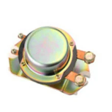 24V 100A battery switch relay DK236 for KING LONG YUTONG excavator with black moulded housing and metal terminals