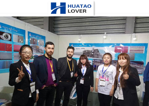 HuaTao booth with international clients