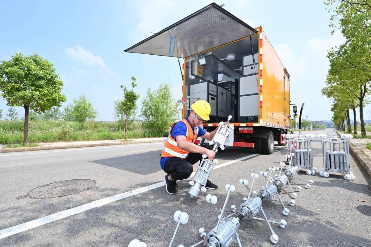 UV-Curing System Vehicle