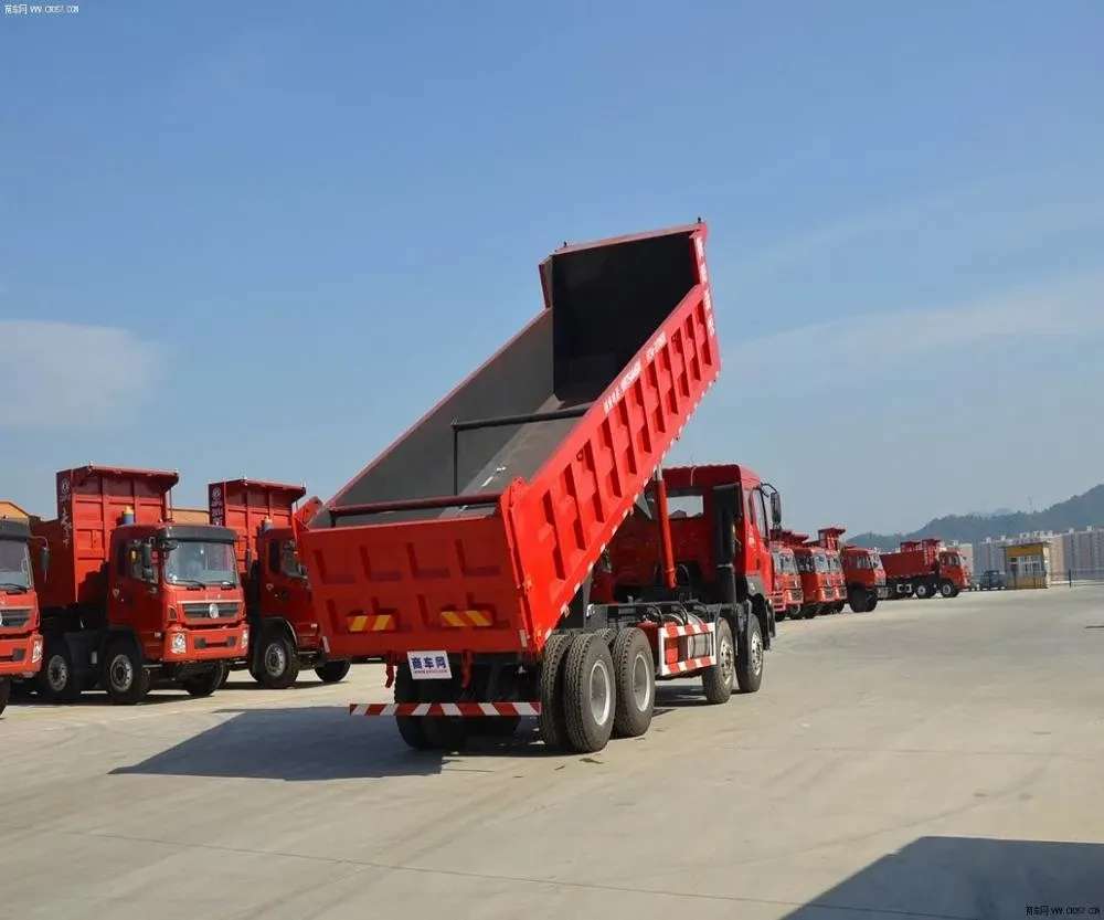 Side view of a 2-axle Shengxing tipper trailer with 1200R20 tyres and leaf spring suspension