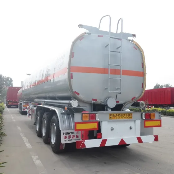 Front view of the trailer showing the 2-inch kingpin, landing gear, and front suspension