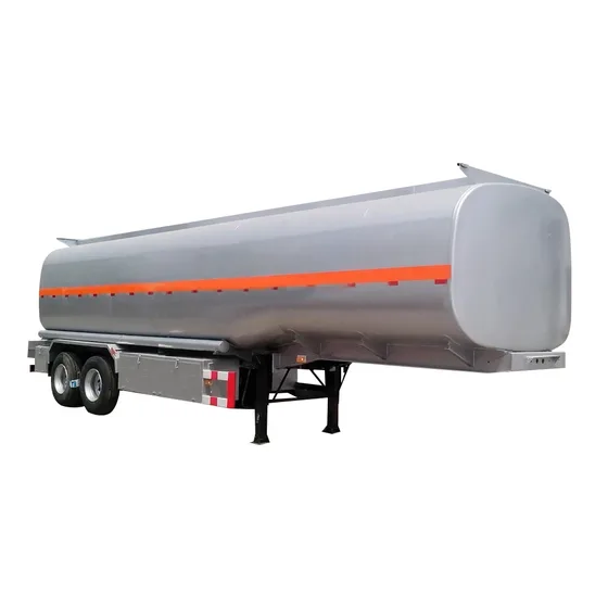 Side view of the 3-axle tanker showing the 12R22.5 tyres, mechanical suspension, and 11600mm length