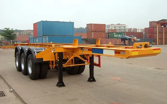 Top-down view of the trailer frame with 12500mm length and 2500mm width