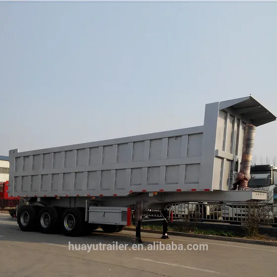 Front view of the trailer with king pin and landing gear, showing the 3-axle layout
