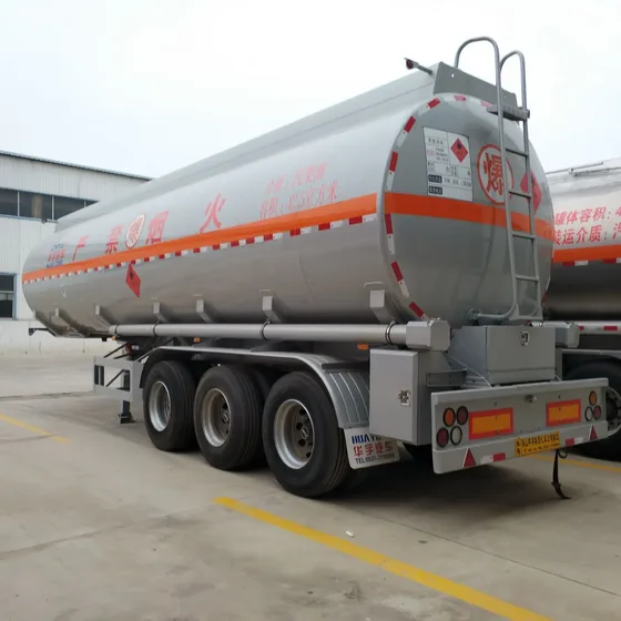 Front view showing JOST 2" kingpin and 500mm manhole cover with breather valves