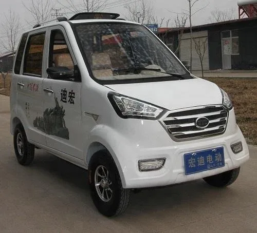 Side view of the electric car showing 1980mm wheelbase and 4.50-10 tubeless tyres